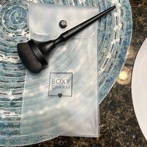 Boxy Charm Foundation Brush